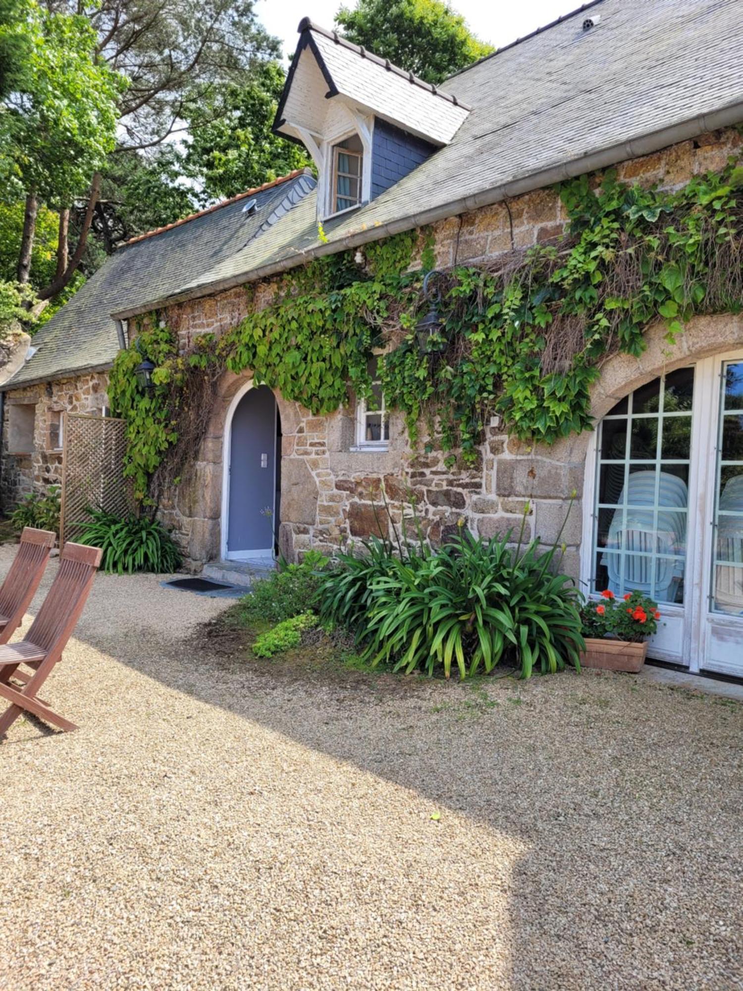 Manoir De Keringant Guest House Saint-Quay-Perros Екстериор снимка